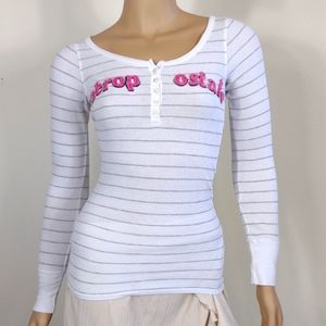 Aeropostale size XS White, pink & Gray long sleeved stretchy shirt